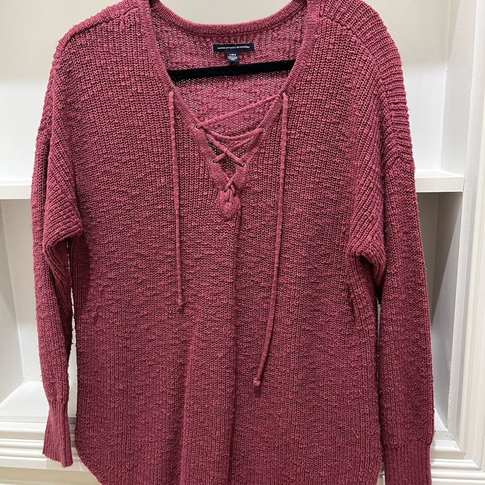 American Eagle Sweater